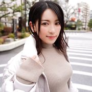 女優級の美人の元カノ。Gカップで美尻。中出しと顔射ゴックンの2セックス。