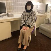 【ハメ撮り・中出し】毎度おなじみスレンダー美人人妻です。