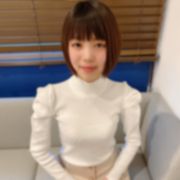 地方アナウンサーに内定していたテレビ出演多数の現役タレント美女。病的すぎる抜群スリムな身体が卑猥すぎる。1年ぶりのセックスに戸惑いを隠せずも人生初の大量顔射に放心状態。