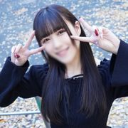 ハメん接♡スマホゲームで10連ガチャ×30やりたいが為におじさんに中出しハメ撮りさせる女ｗ