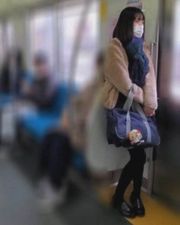 黒髪ニーハイ⑤放課後、トイレでおもちゃを挿入し電車でホテルのある駅へ